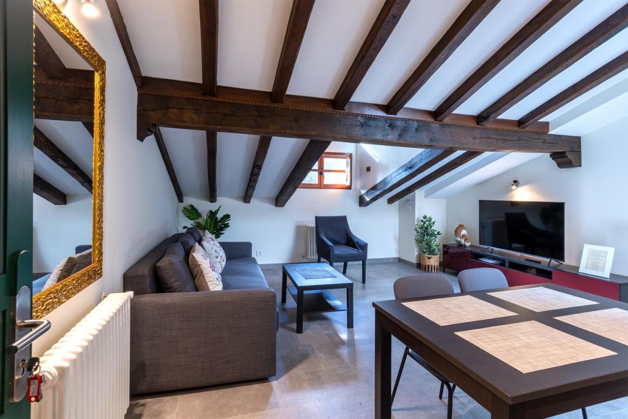 Apartamentos Los Edules Treceño Eksteriør billede
