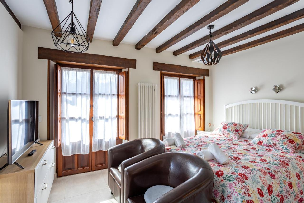 Apartamentos Los Edules Treceño Eksteriør billede
