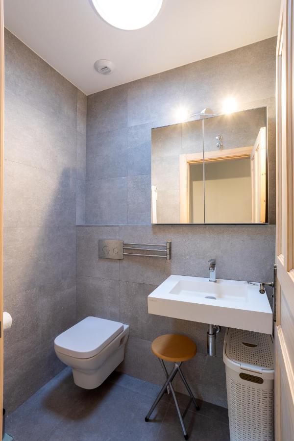 Apartamentos Los Edules Treceño Eksteriør billede