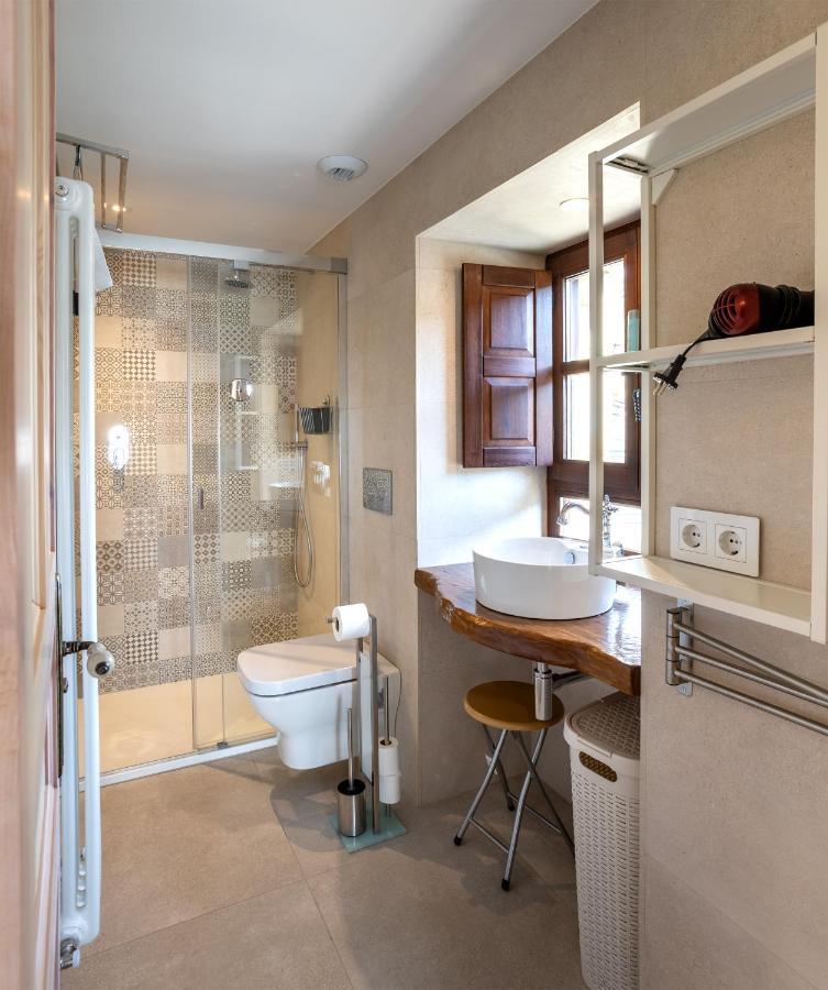 Apartamentos Los Edules Treceño Eksteriør billede