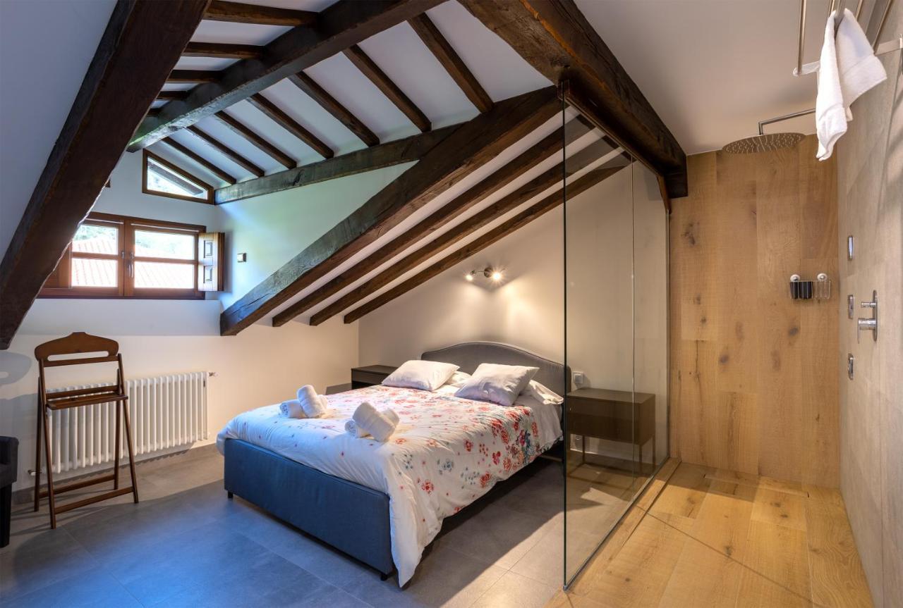 Apartamentos Los Edules Treceño Eksteriør billede