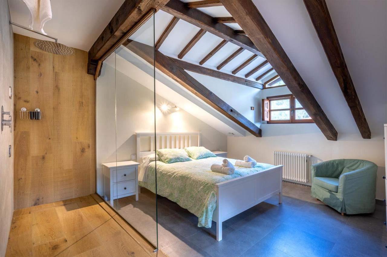 Apartamentos Los Edules Treceño Eksteriør billede